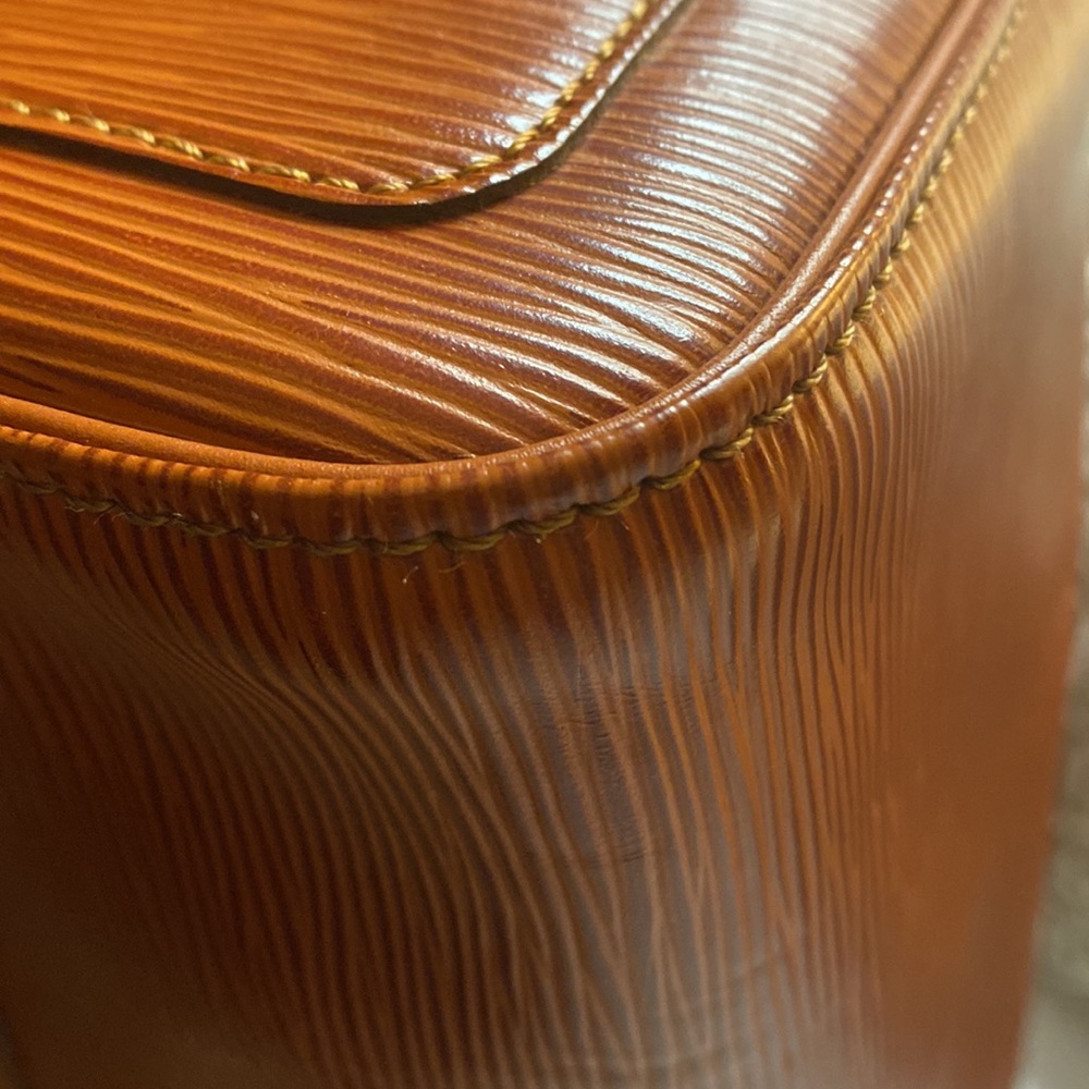 LOUIS VUITTON Epi Speedy 35 - Picture 13 of 15